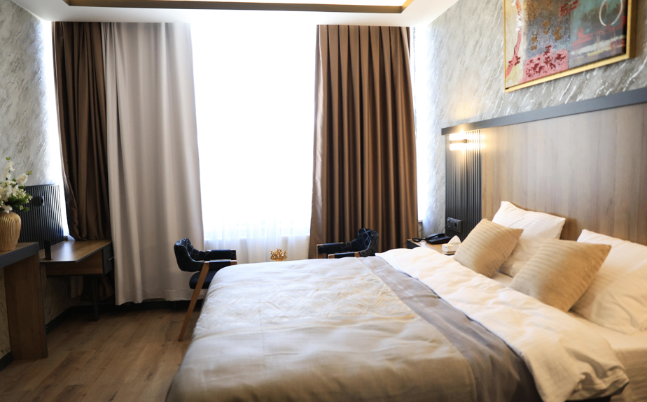 tatvan revolcrystal otel tek kişilik oda 1